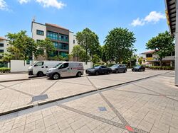 Bedok Shopping Complex (D16), Retail #619346221